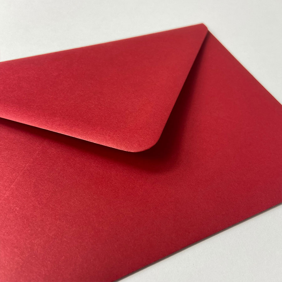 Enveloppe rouge Envoie un Cœur