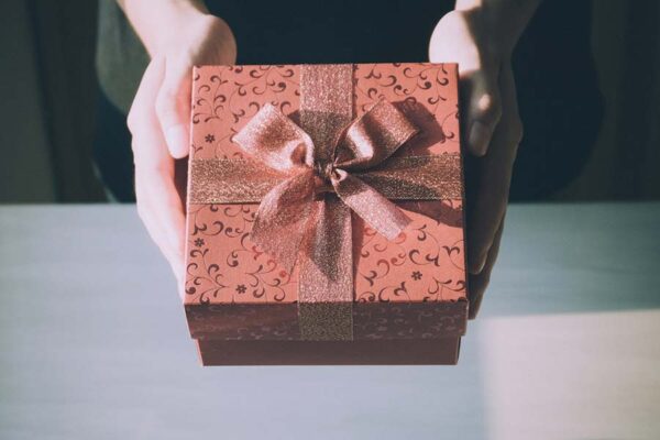 Cadeau Femme 31 ans : Quoi Offrir à une Femme de Trente et Un Ans ?